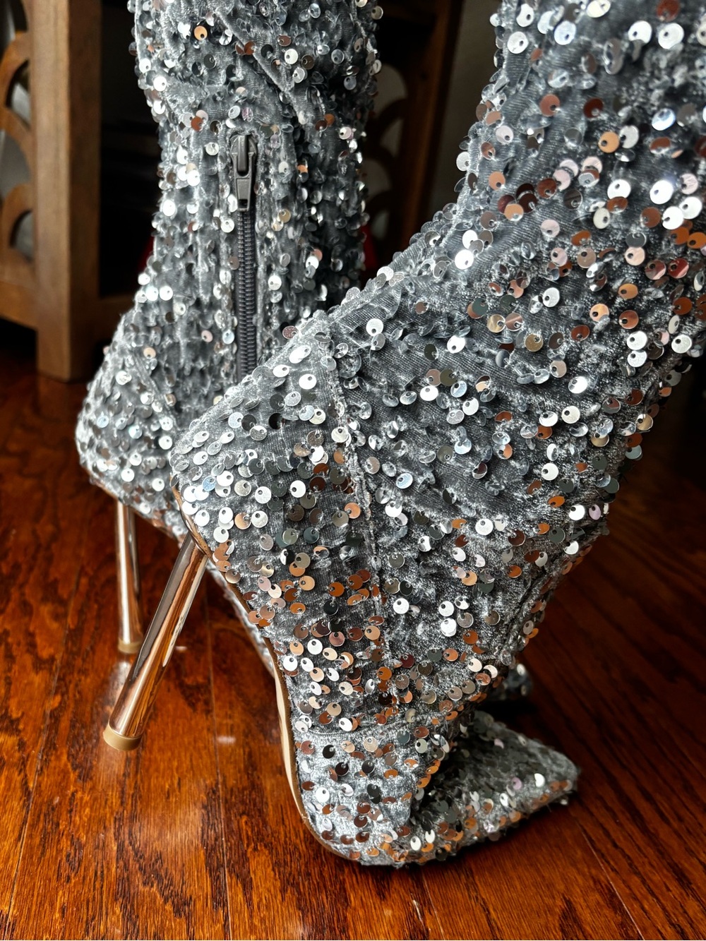 Steve Madden Vivee Silver sequined Over-The-Knee Boots Sz 8 - Picture 4 of 11